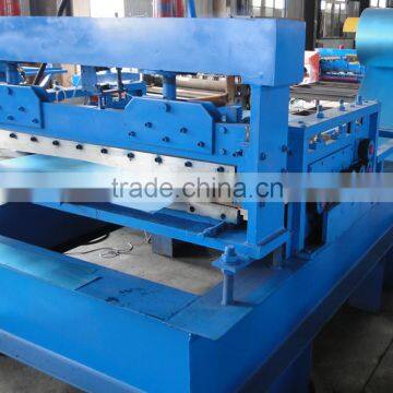 Metal leveling and cut to length machine