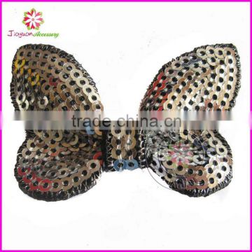 Sequin bow applique