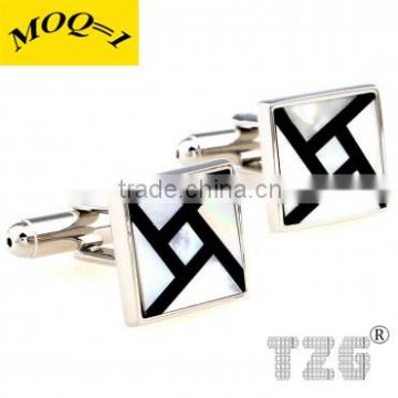 TZG01605 Shell Cufflink