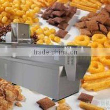 Lastest corn puffing snack food machine extruding machine