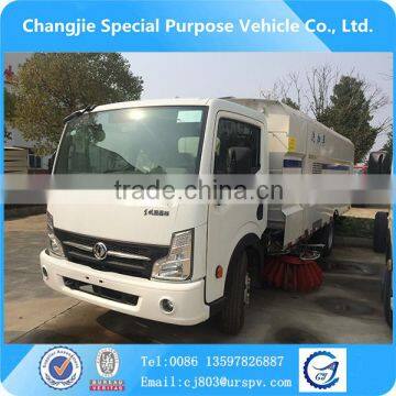 High performance Dongfeng Captain 4x2 4cbm street sweeper truck