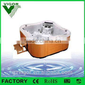 Factory Family Deluxe Outdoor Massage Spa Bathtub With CE Certificate and TV