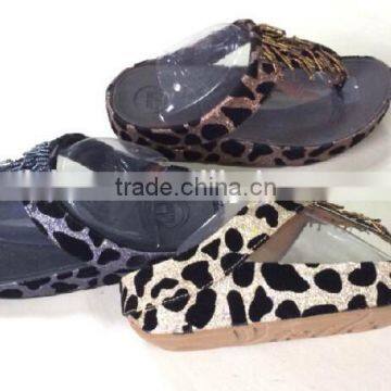 wholesales latest gliter leopard women wedge flipflops