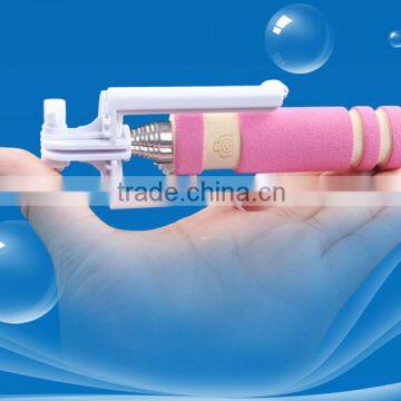 Most Popular Folding Aluminum Alloy Rod Selfie Stick ,Gift Giving Best Choice photo-6