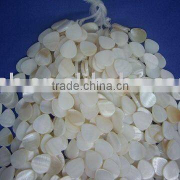 natural drop shape white freshwater mother of Pearl shell beads