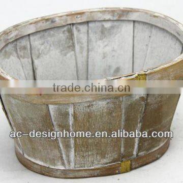BROWN WASH OVAL BAMBOO CHIP BASKET