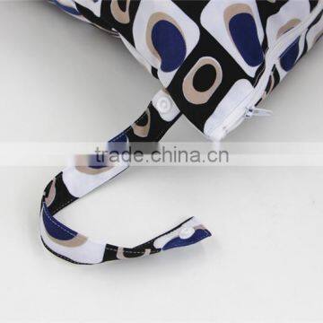 Free Sample Two Pockets Printed Patterns Cloth Diaper Wetbag for Baby Snap Handle Mummy Bag photo-5
