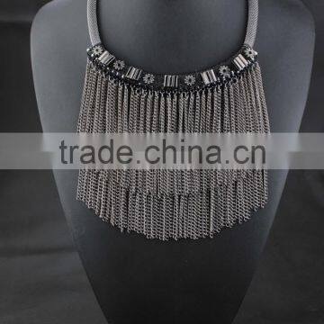 Baroque Style Metal Chain Tassel Ethnic Necklace Jewelry for Women photo-3