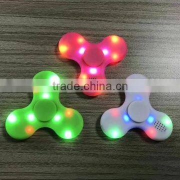 Bluetooth Speaker Fingertips Gyro Can be Charged With LED Lights Music Gyro Decompression Artifacts Toys Creative photo-3