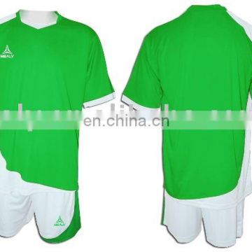 Custom made full set soccer uniform for men