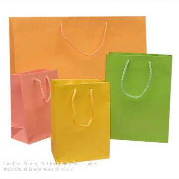 We provide Gift Bag, Foods Bag, Candy Bag, PVC Bag, Eco-friendly Bag