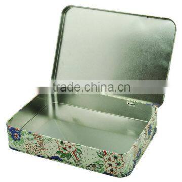 Square tin box