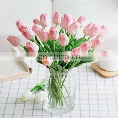 Wholesales Manufacture Wedding Bride Bouquet Beauty Silk Touch Artificial Tulip Flowers For Home Decoration