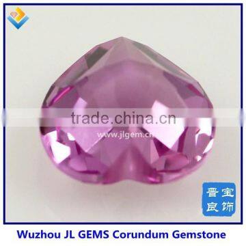 Double faceted red heart 3# corundum stone