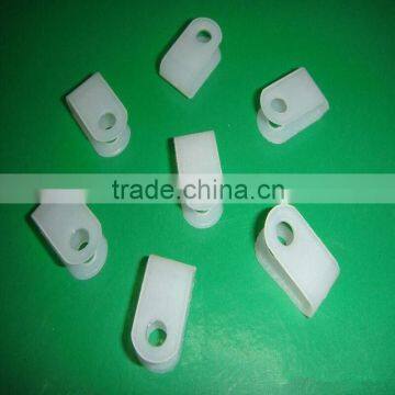 R Type nylon plastic cable clamps