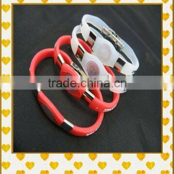 small size promotional gifts pink silicone wristband