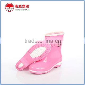 Fashion Rain Boots for Young Lady
