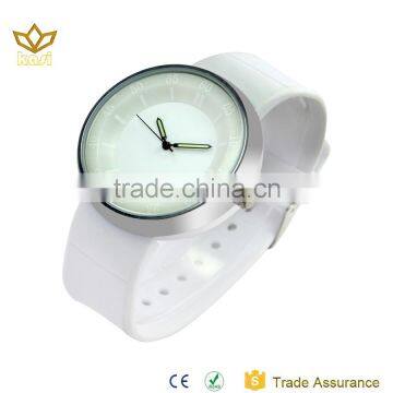 China manufacturer Geneva Silicone Rubber watch Jelly Quartz Analog watch Sports Wrist Watch