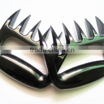 Wholesale FDA Food grade kitchen utensils black bear paws claws fda plastic bear paw meat handler forks