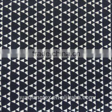 Triangle Print Polyester Cotton Blend Fabric for Wallet Pocket Lining