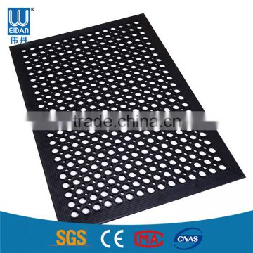 Anti-skidding hydrophobic oil-proof anti-bacterial rubber kitchen mat