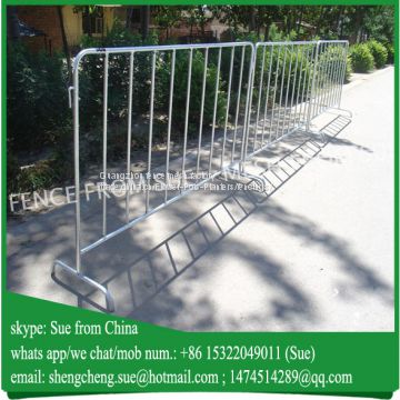 1.1M High Wholesale steel tube barricade portable barrier for sporting events French