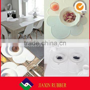 Flexible Waterproof Heat-resistant Feeding Suction Mat for Kids BPA Free Non Slip Silicone Feeding Mat photo-6