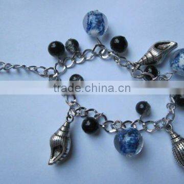 Conch charm with glass beads bracelet