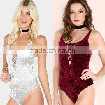 Simplee Embrodery Flower Elegant Jumpsuit Romper V Neck Strap Summer Jumpsuit Women Outfit Sexy 2017 Beach Playsuit Overalls photo-3