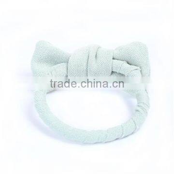 China Cheap Wholesale Bowknot Green Fabric Hair Ties photo-2