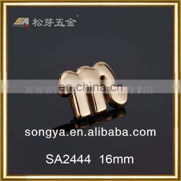 2013 hot selling decorative metal letters for lady bag