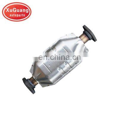 Direct fit Three way exhaust catalytic converter for mitsubishi Pajero V32  V33