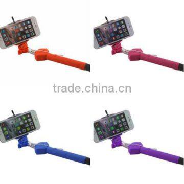 Lip shape selfie stick with cable