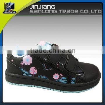 2016 cute fancy leisure durable skateboard kids shoes wholesale