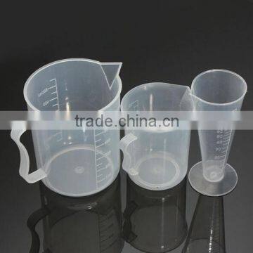 2015 High Standard Newest Arrival Set of 3 Transparent Beaker Plastic Graduated Measuring Cups 100ml+250ml+500ml