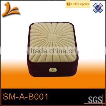 SM-A-B001 Custom log top grade Velvet box