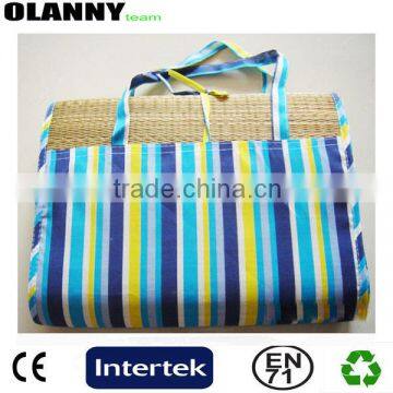 cheap price poly bag durable fold straw China supplier beach mat