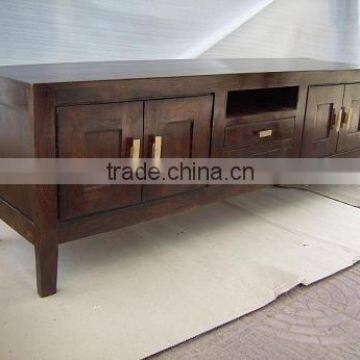 WOODEN SIDE BOARD