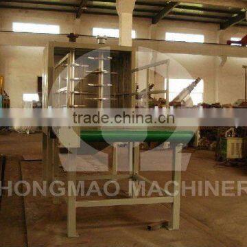 Plastic recycling machine