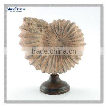 decorative polyresin craft antique sea shell design with wooden imitation base