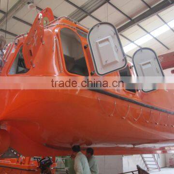 MED APPROVAL 25 PERSON ENCLOSED TYPE LIFEBOAT