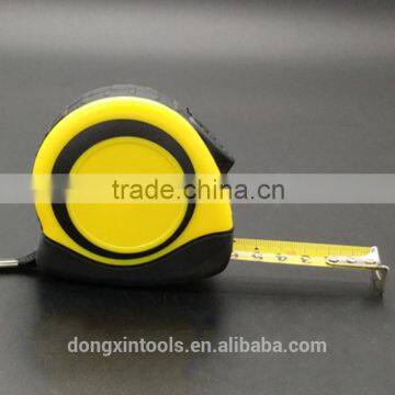 metric-inch tape measure with auto lock