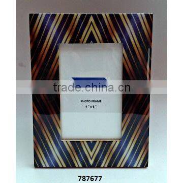 Reliable Wholesale Wooden Photo Frame Manufacturer