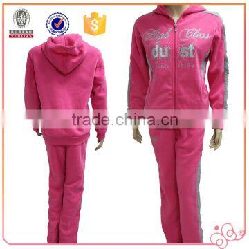 China Supplier Winter 3-piece Red Pretty Womens Sportswear Set photo-5
