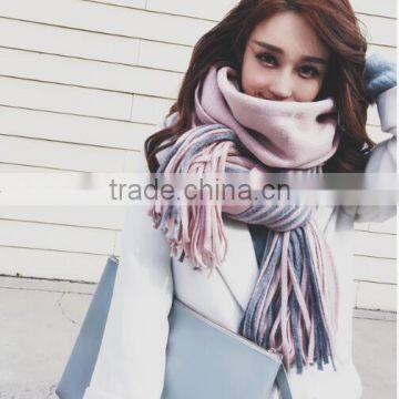 2017 High Quality Stripe Design New Arrival Ladies Winter Scarf