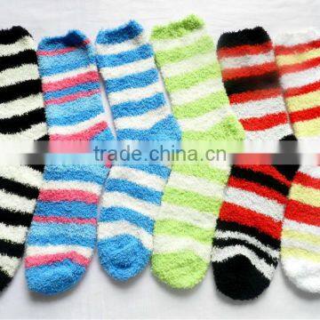 2015 fashion new design hot sale microfiber socks for women