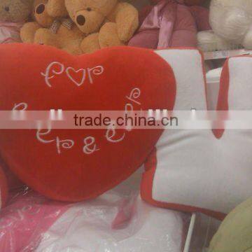 very cheap and high quality heart cushion pillow