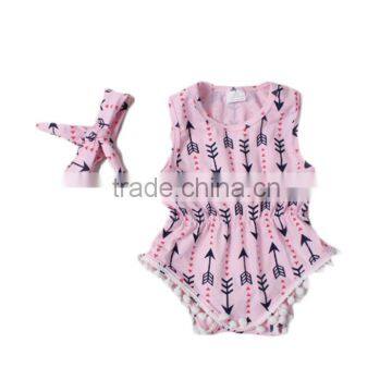 2016 cute fashion printed pink arrows infant customized baby romper 100% cotton