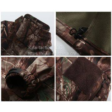 Hunting Realtree Camouflage Softshell Men's Jacket photo-4