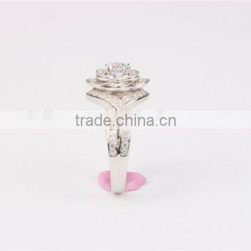 Micro Pave Setting Elegant Rose Shape Design 925 Sterling Silver Wedding Ring photo-5